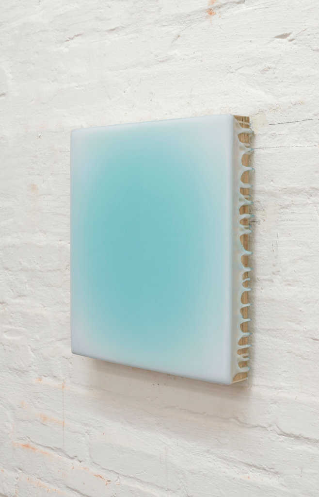 # 2466 - Kunstharz und Pigment auf Multiplex (matt) - 2019 - 44 x 40 x 7 cm 
